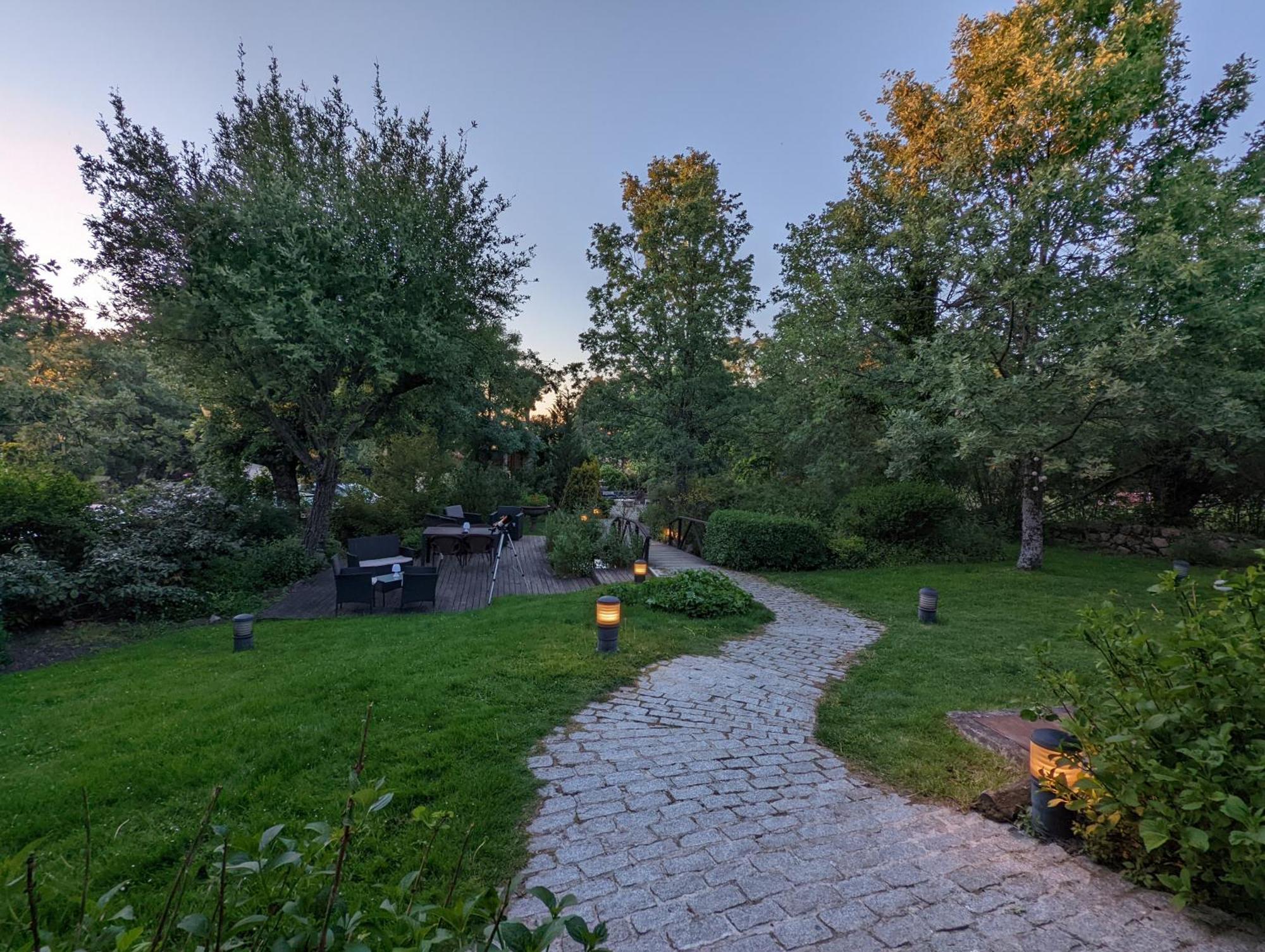 Posada Restaurante Fuenteplateada Кольядо-Эрмосо Экстерьер фото
